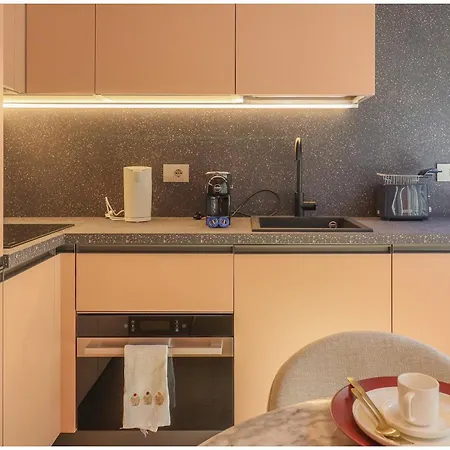 Apartmán Venus 2 Minutes From Porta Nuova Ac And Wifi Turín