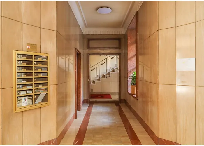 Venus 2 Minutes From Porta Nuova Ac And Wifi Torino