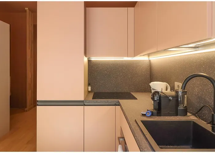 Venus 2 Minutes From Porta Nuova Ac And Wifi * Torino