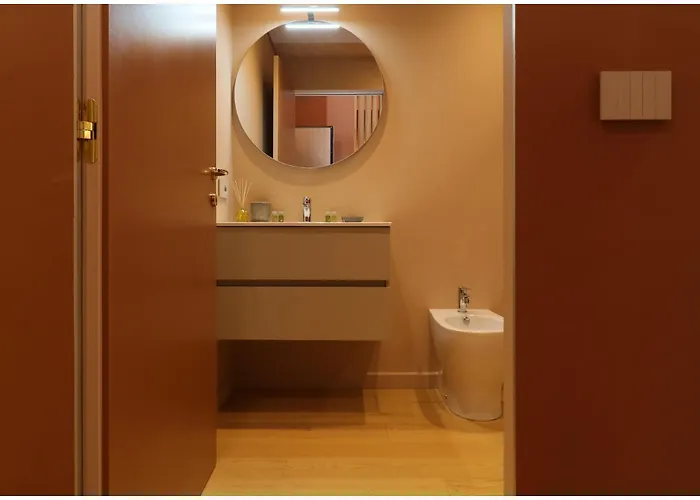 Venus 2 Minutes From Porta Nuova Ac And Wifi Appartamento *